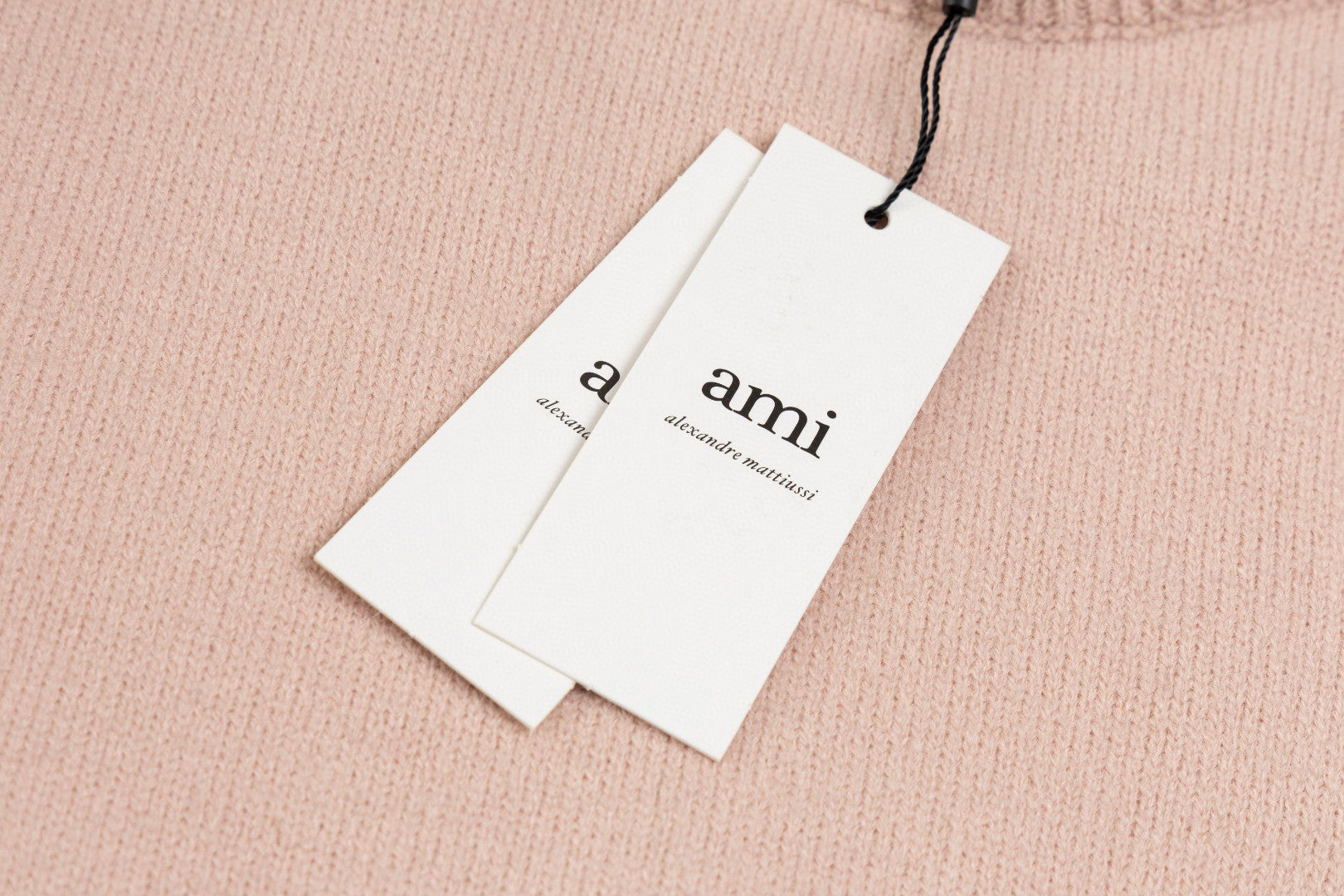 AMI Paris Classic Jacquard Heart Crewneck Sweater – 2025SS