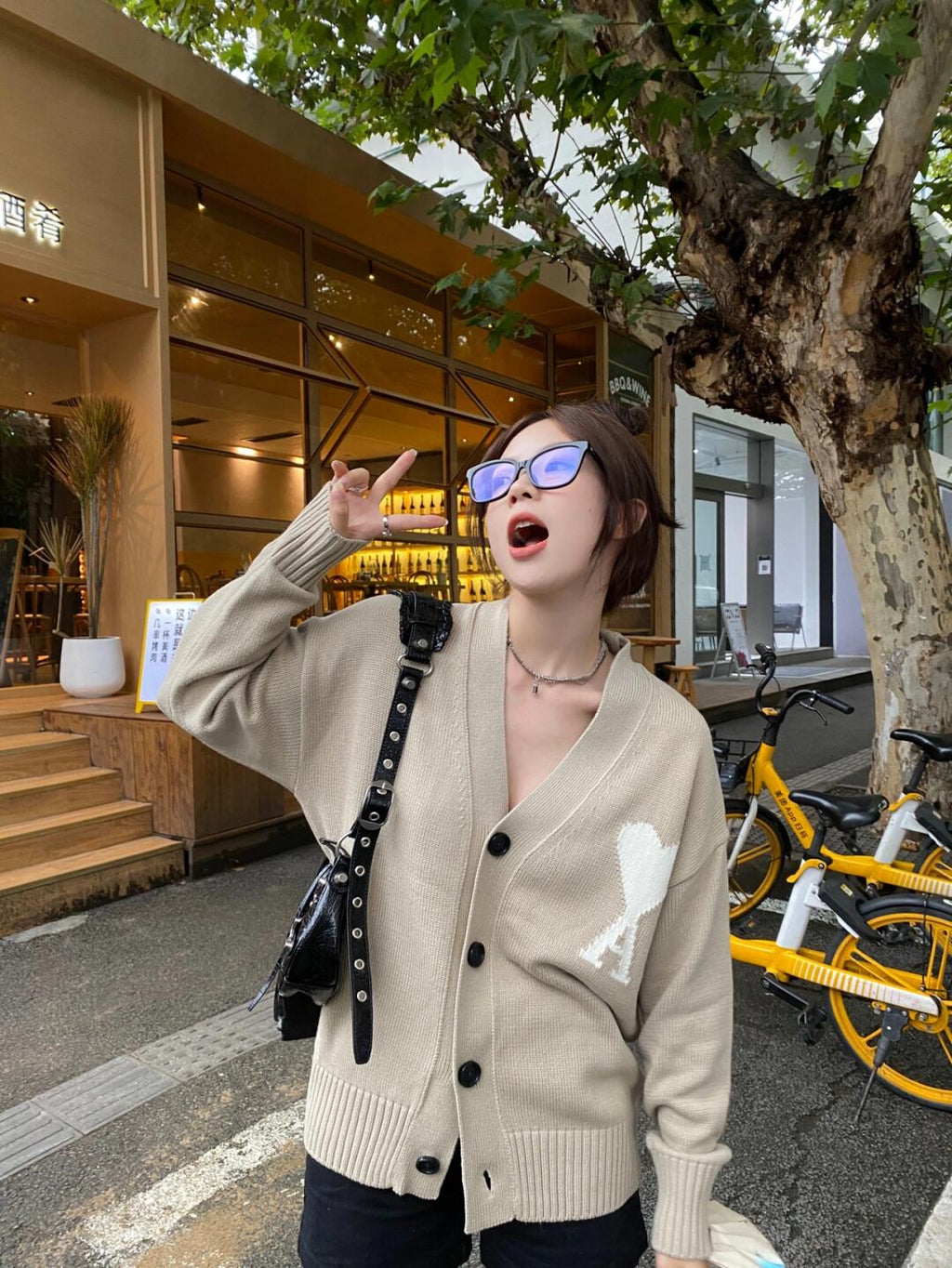 Ami Paris De Coeur Knit Cardigan